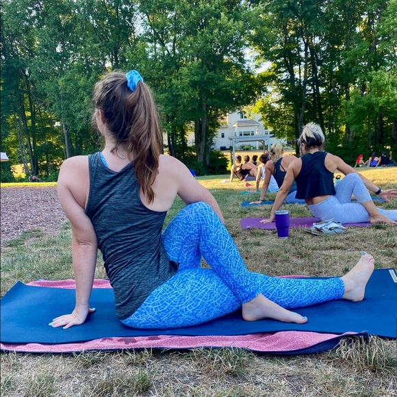 Hello hello there! All about me! - Picture 3 of 5